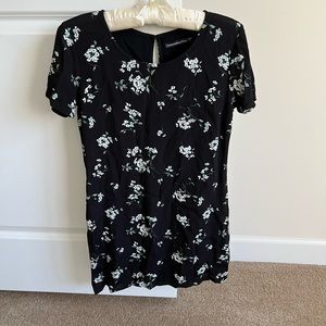 Abercrombie dress color black floral XXSP - NEW NEVER WORN